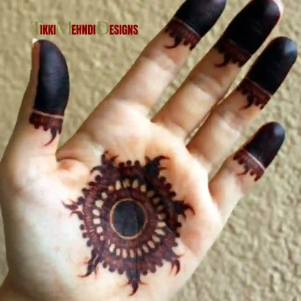 TIkki mehndi design