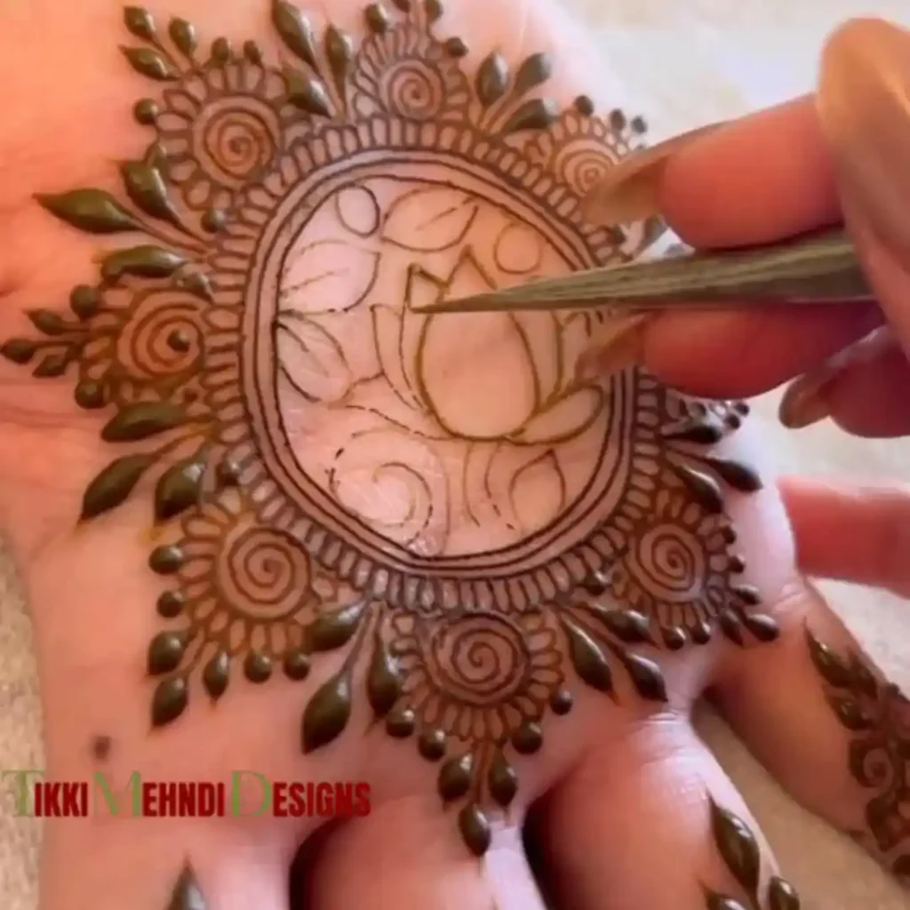 TIkki mehndi design