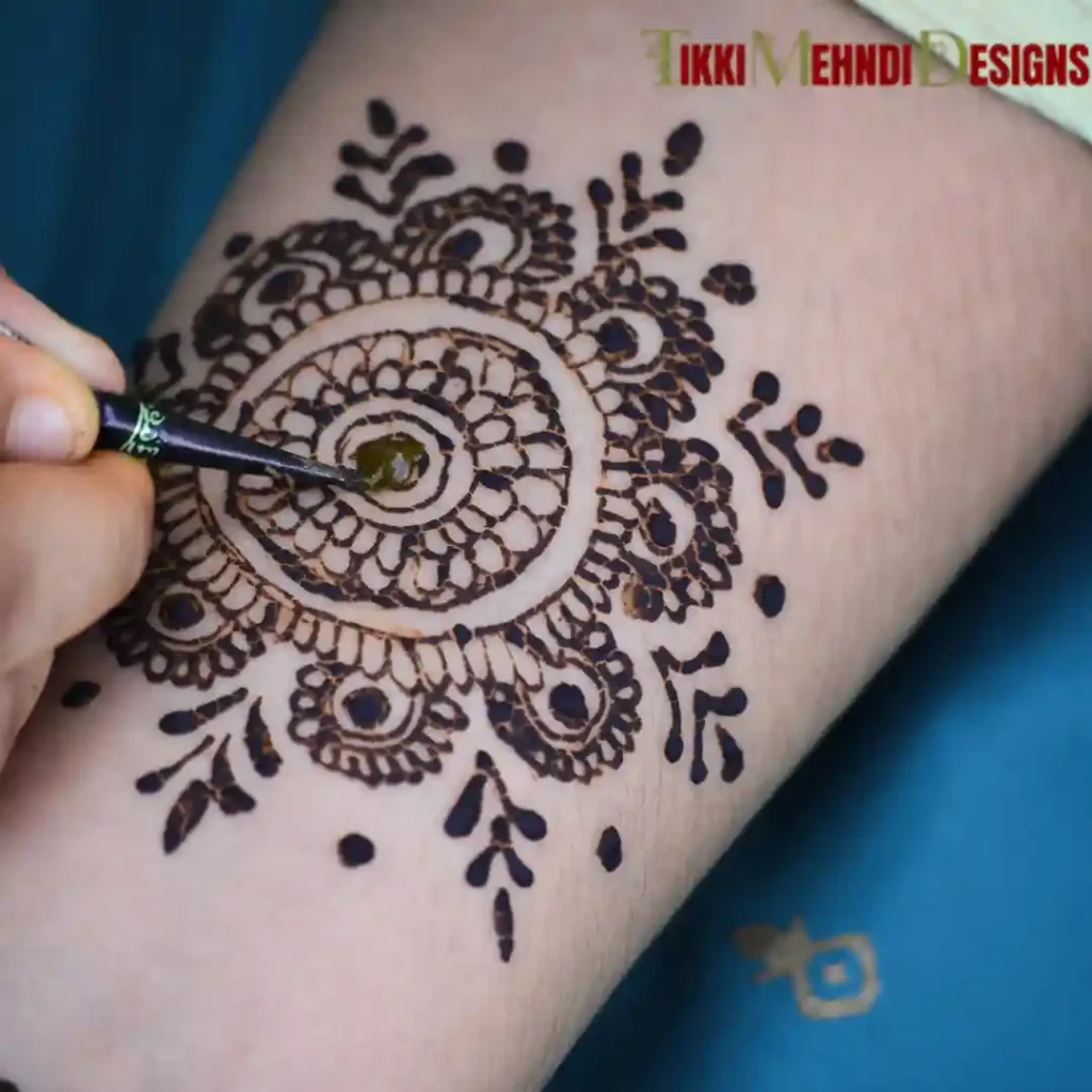 TIkki mehndi design