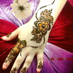 baby tikki mehndi design
