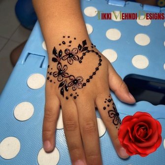 baby tikki mehndi design