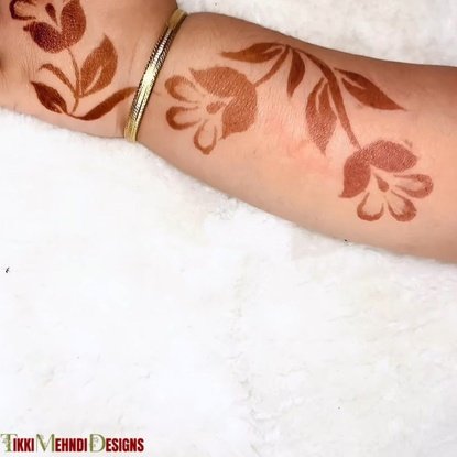 cute mehndi design for kids