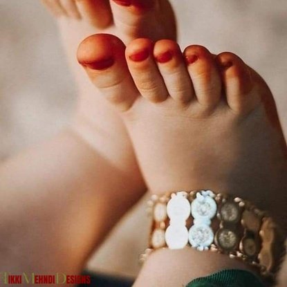 cute mehndi design for kids