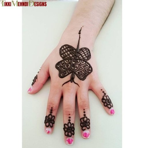 cute mehndi design for kids