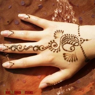 cute mehndi design for kids