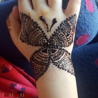 cute mehndi design for kids