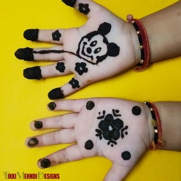 cute mehndi design for kids