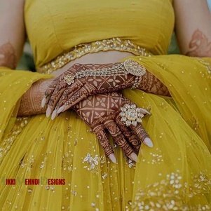 rabeeca khan mehndi design