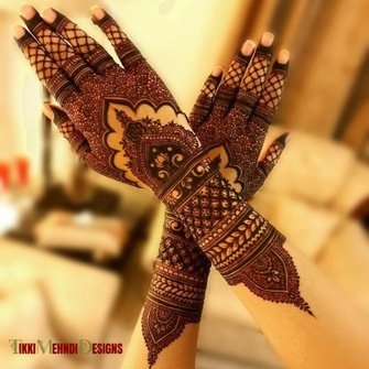rabeeca khan mehndi design