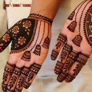 rabeeca khan mehndi design