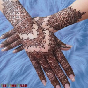 rabeeca khan mehndi design