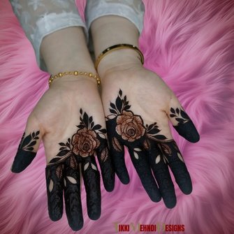 rabeeca khan mehndi design