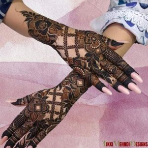 rabeeca khan mehndi design