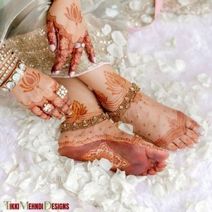 rabeeca khan mehndi design